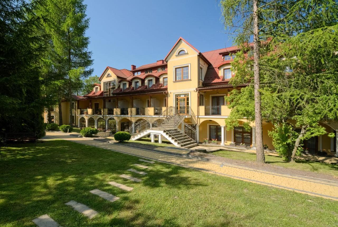 Hotel Antoni Томашув-Лубелскі Екстер'єр фото