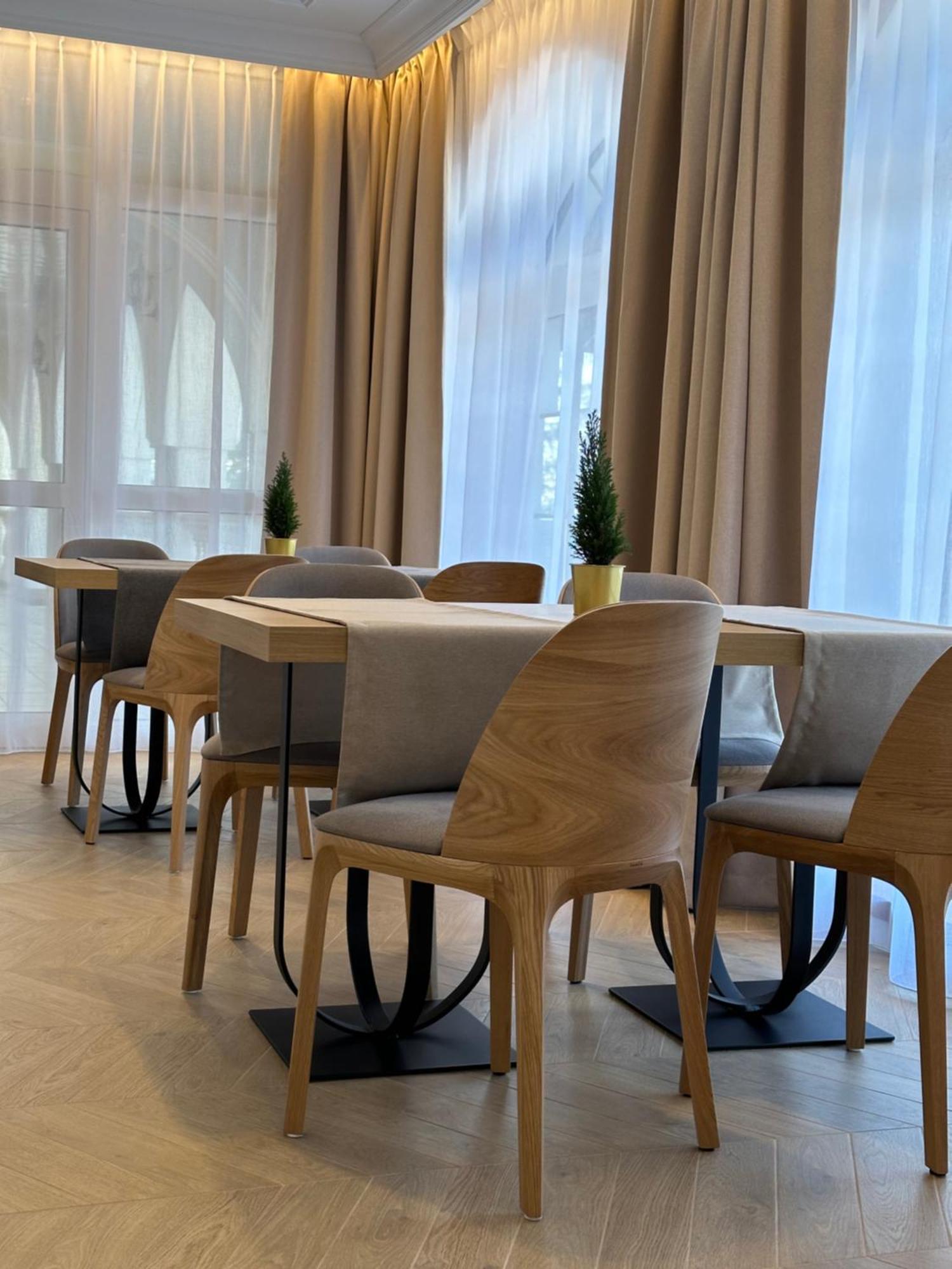Hotel Antoni Томашув-Лубелскі Екстер'єр фото